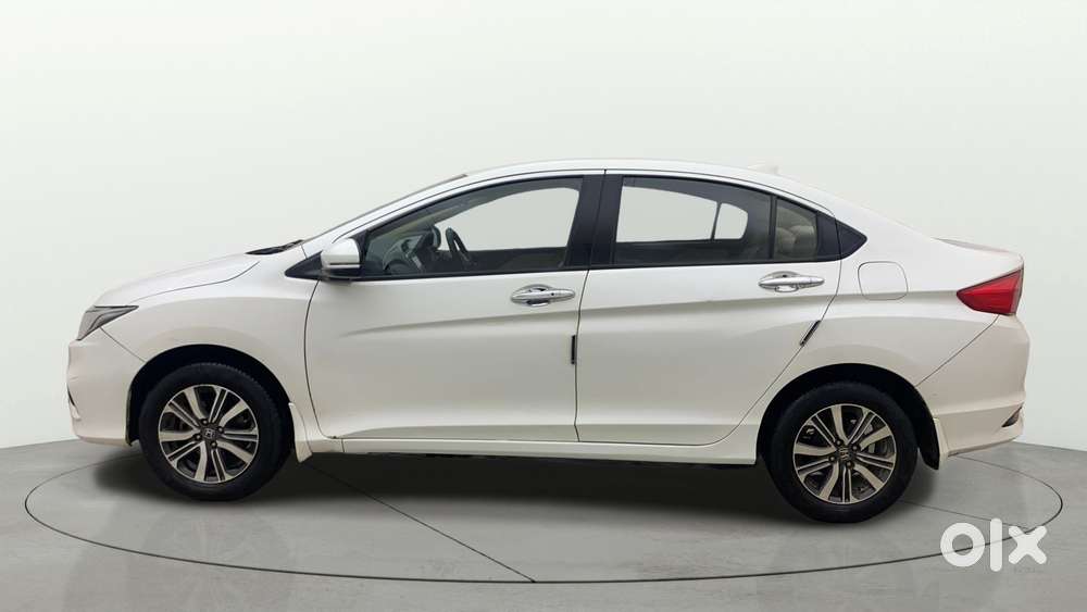 Honda City I-vtec V, 2018, Petrol