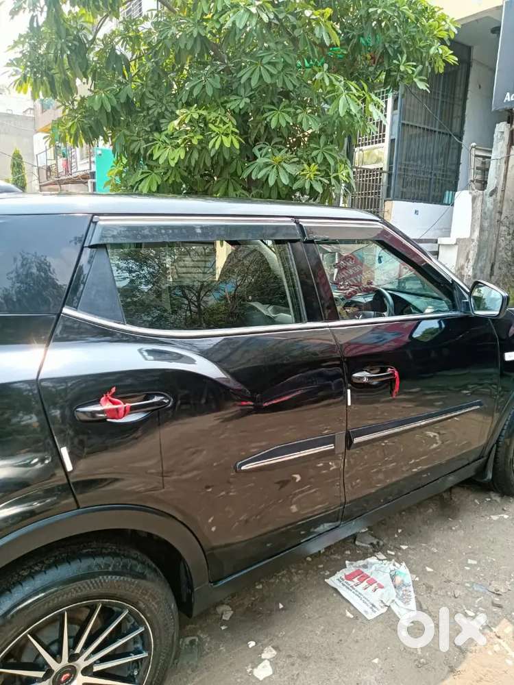 Mahindra Xuv300 2023 Petrol 55049 Km Driven