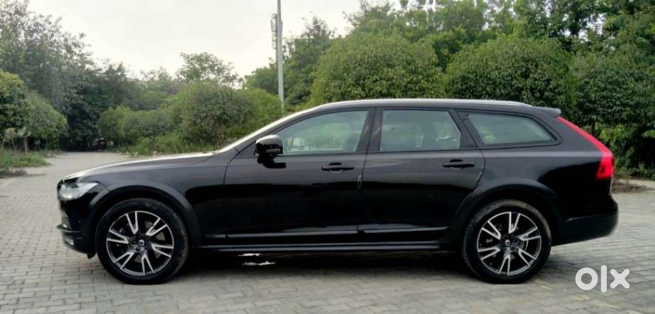 Volvo V 90 Cross Country D5, 2018, Diesel