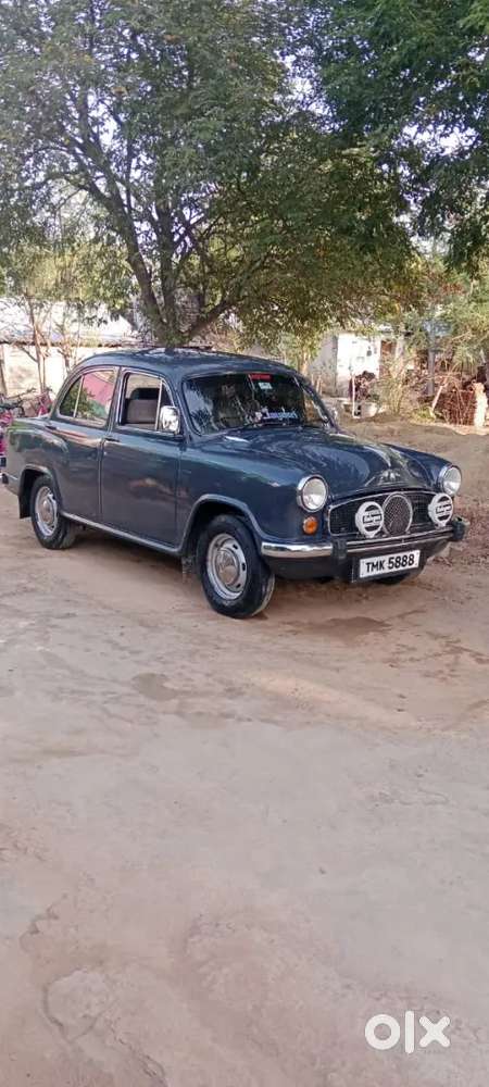 Ambassador Classic Nova 1983 Fc 2030