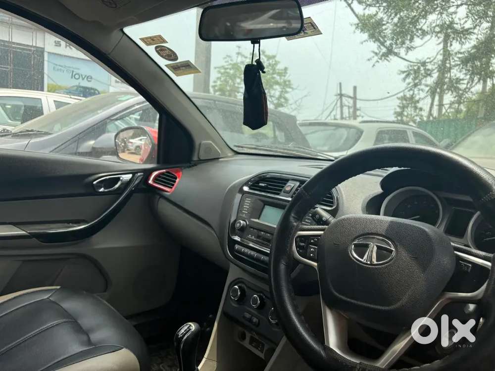 Tata Tiago 2017 Petrol Well Maintained