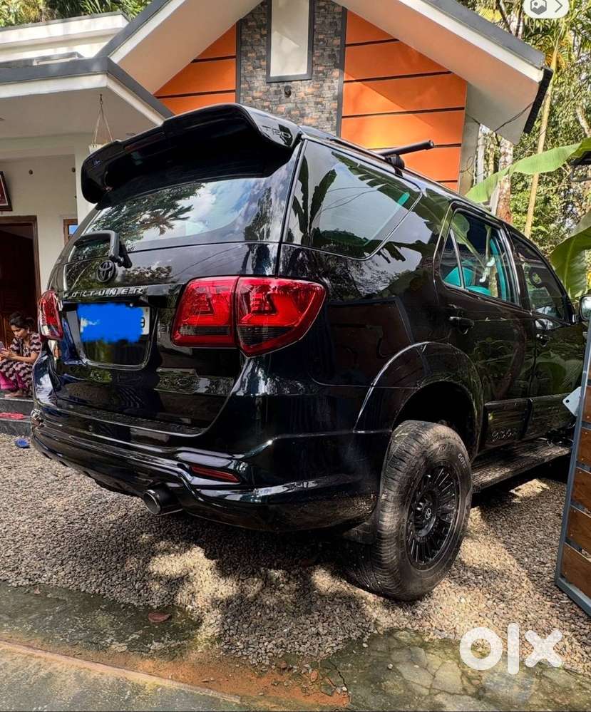 Toyota Fortuner 3.0 2011