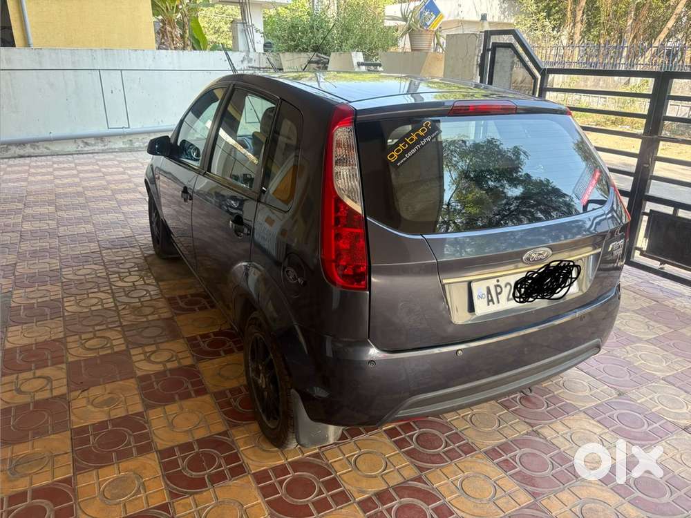 Diesel Complete Showroom Track