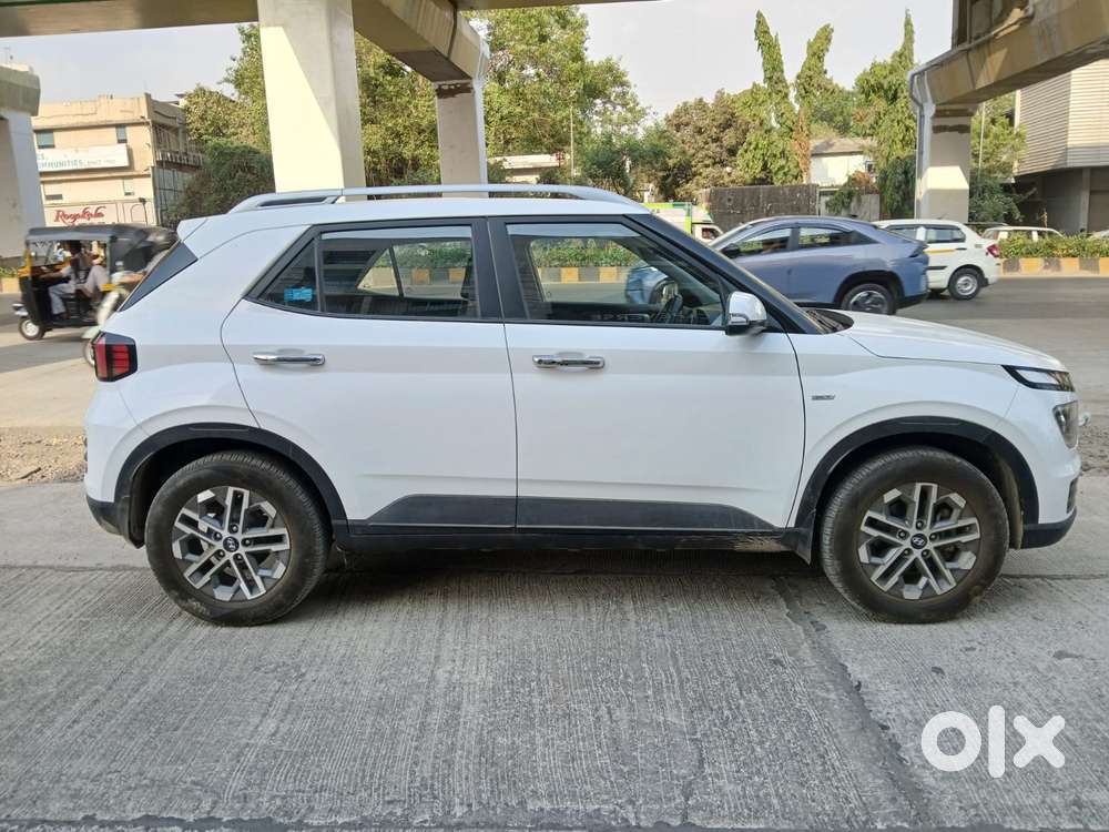 Hyundai Venue Sx Plus Turbo Dct, 2023, Petrol
