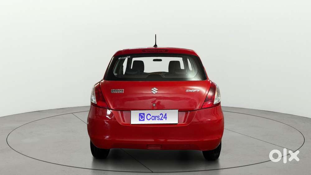 Maruti Suzuki Swift Lxi, 2016, Petrol