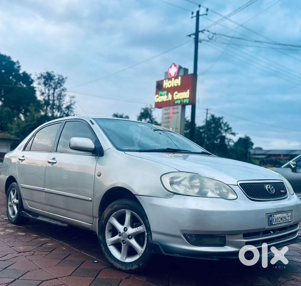 Toyota Corolla Petrol Manual 2004