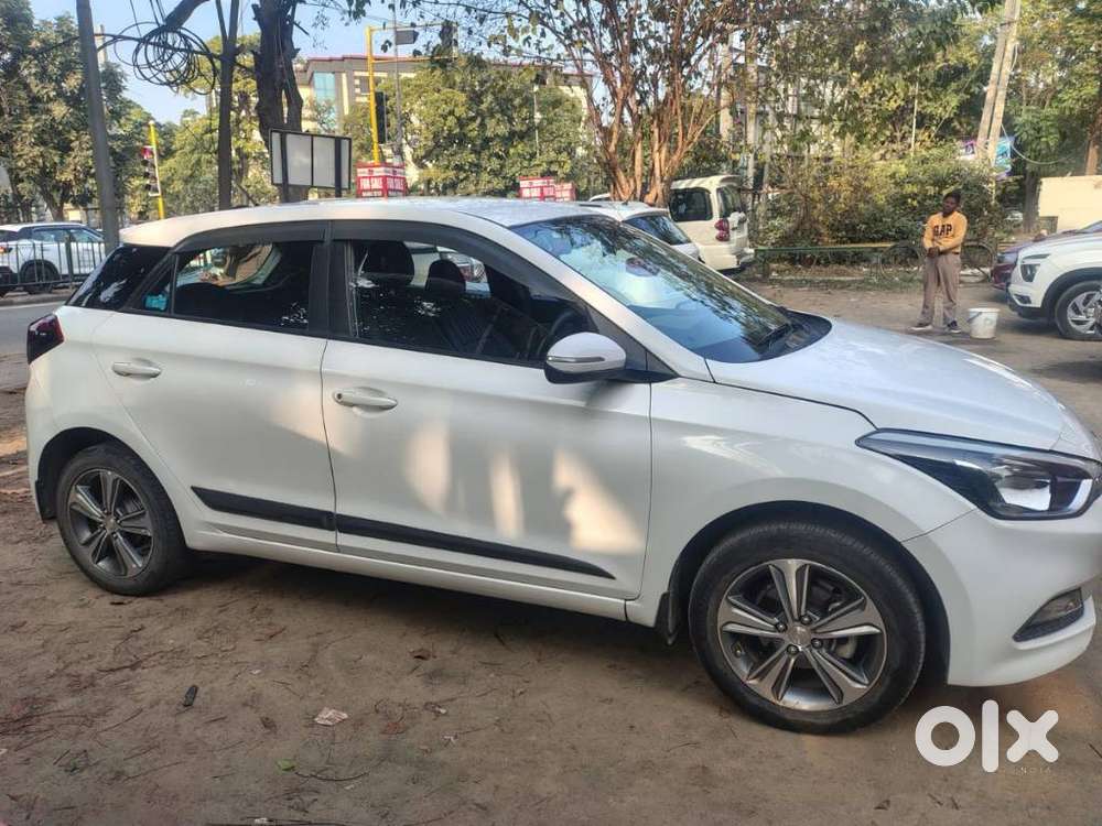 Hyundai I20 Sportz 1.2 Bs-iv, 2018, Petrol