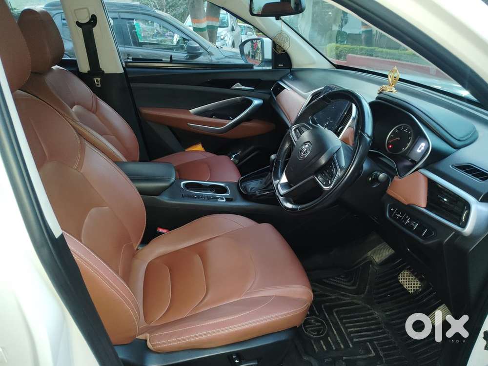 Mg Hector Plus 2020 Car 6 Seater