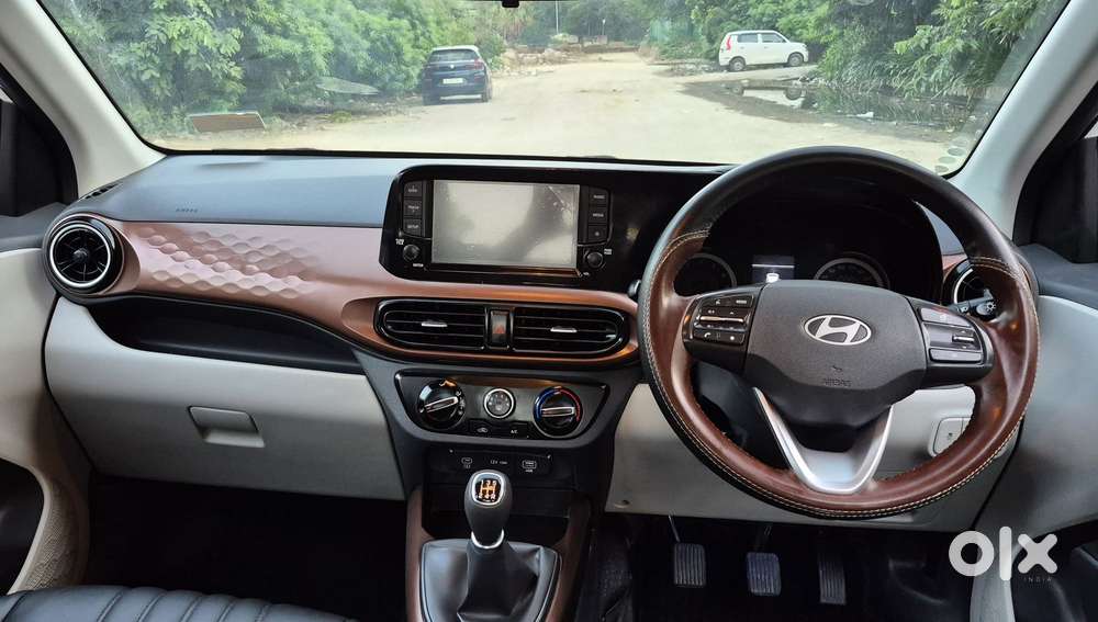 Hyundai Aura 1.2 Sx Cng, 2025, Cng & Hybrids