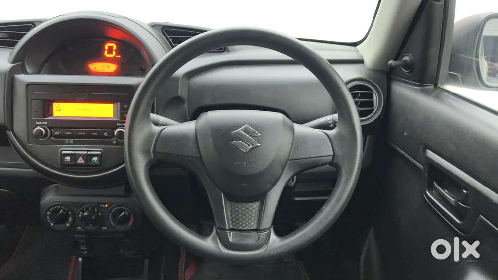 Maruti Suzuki S-presso Vxi Opt, 2024, Petrol