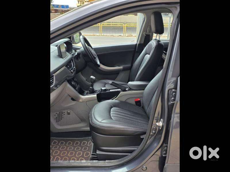 Tata Nexon 1.2 Revotron Xz Plus Dual Tone, 2019, Petrol