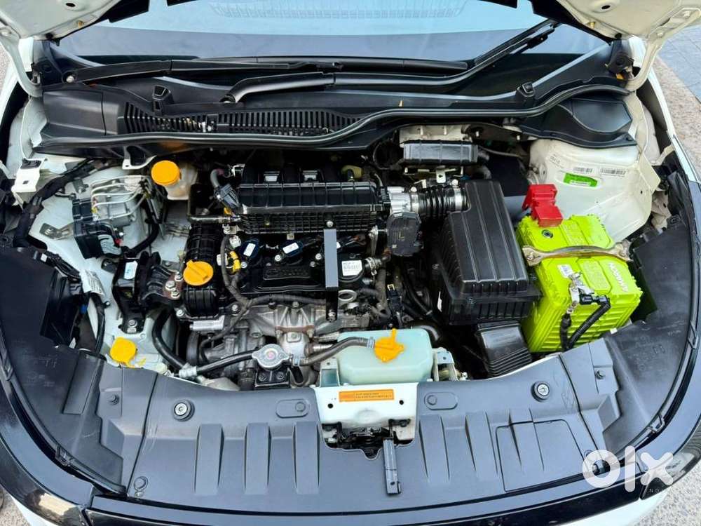 Tata Altroz Xz Plus (s), 2023, Petrol