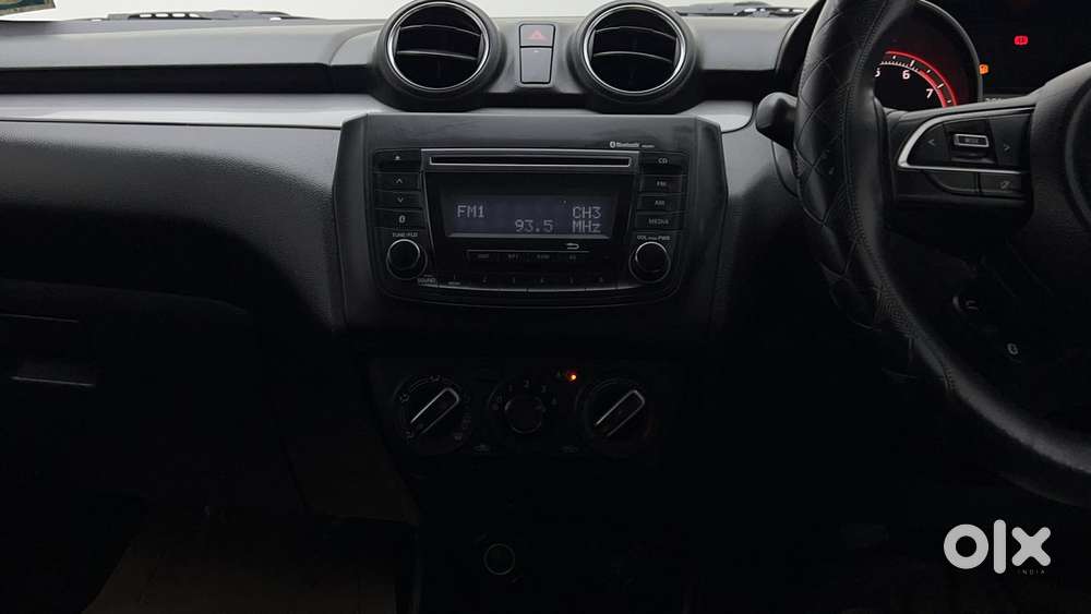 Maruti Suzuki Swift Vvt Vxi, 2019, Petrol
