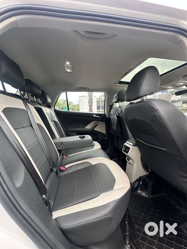 Volkswagen Taigun 1.0 Tsi Topline At, 2022, Petrol