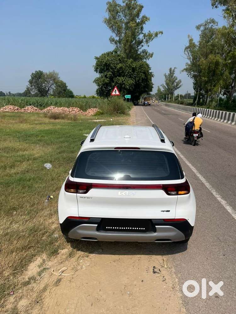 Kia Sonet 2022 Petrol Well Maintained