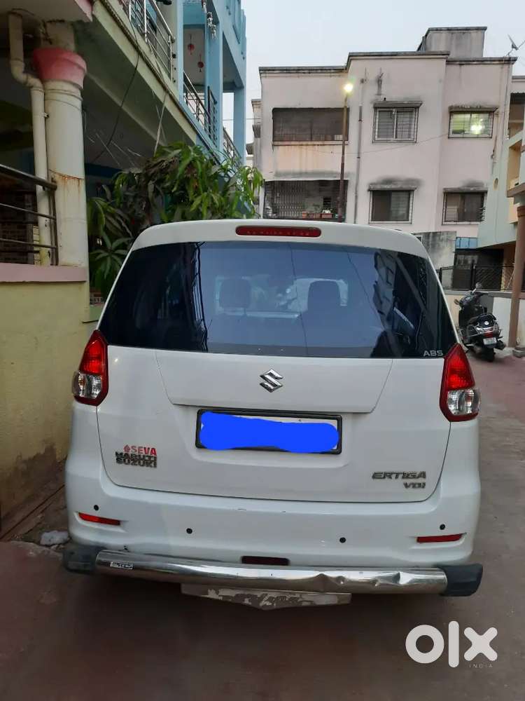 Maruti Suzuki Ertiga 2015 Diesel 63000 Km Driven Showroom History.