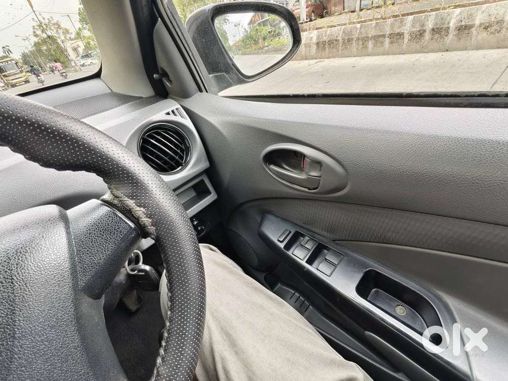 Toyota Etios Liva G Exclusive, 2013, Petrol