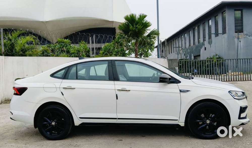 Skoda Slavia, 2025, Petrol
