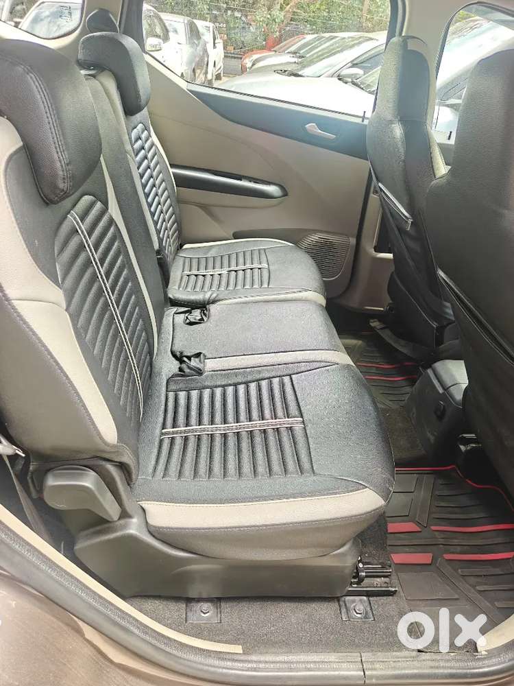 Renault Triber Rxz 2023 Manual  7 Seater