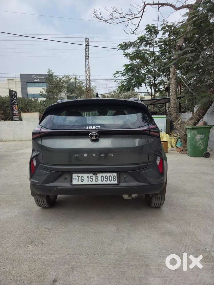 Tata Nexon 2024 Petrol Well Maintained Single Handed