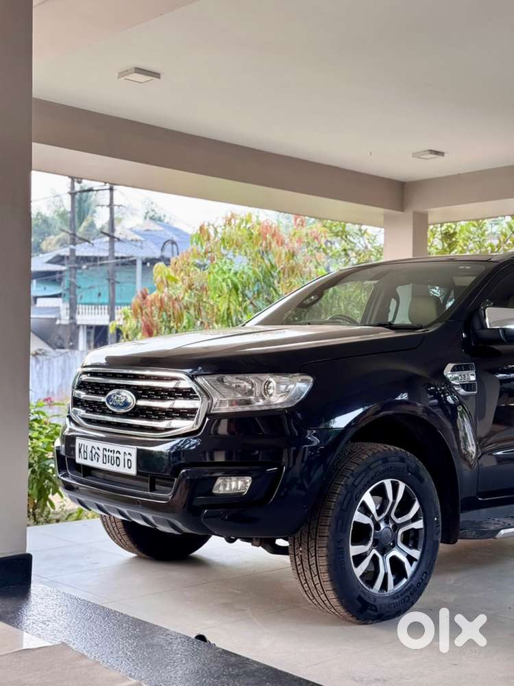 Ford Endeavour 3.2 Titanium 2017
