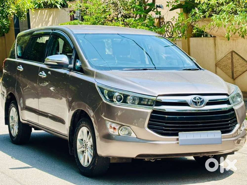 Toyota Innova Crysta 2.8z Automatic, 2017, Diesel