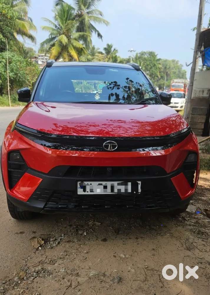 Tata Nexon 2023 ( Dec )petrol 5600 Km Driven