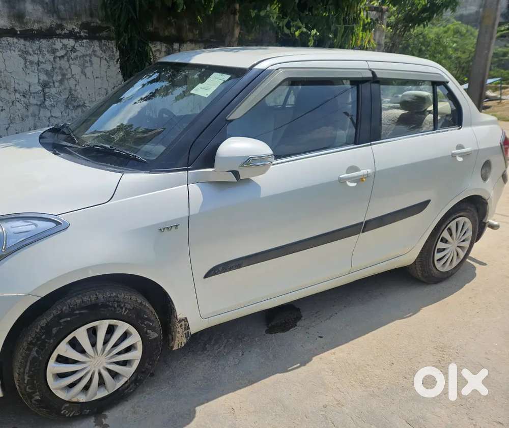 Swift Dzire 2016 Petrol Manual Km Driven, Ek Lakh Km , Chali H Only