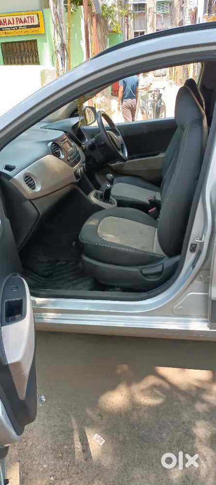 Grand I10 Sportz 1.2 2016-31