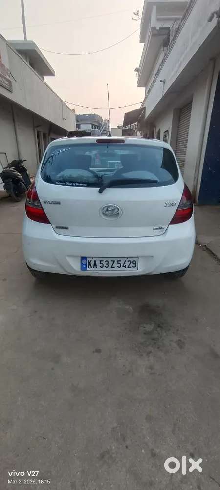 Hyundai I20 2012 Diesel 100000 Km Driven