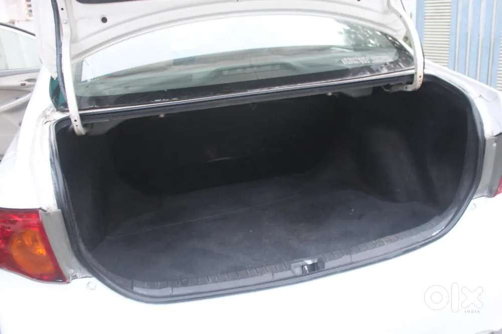 Toyota Corolla Altis 2011 Diesel