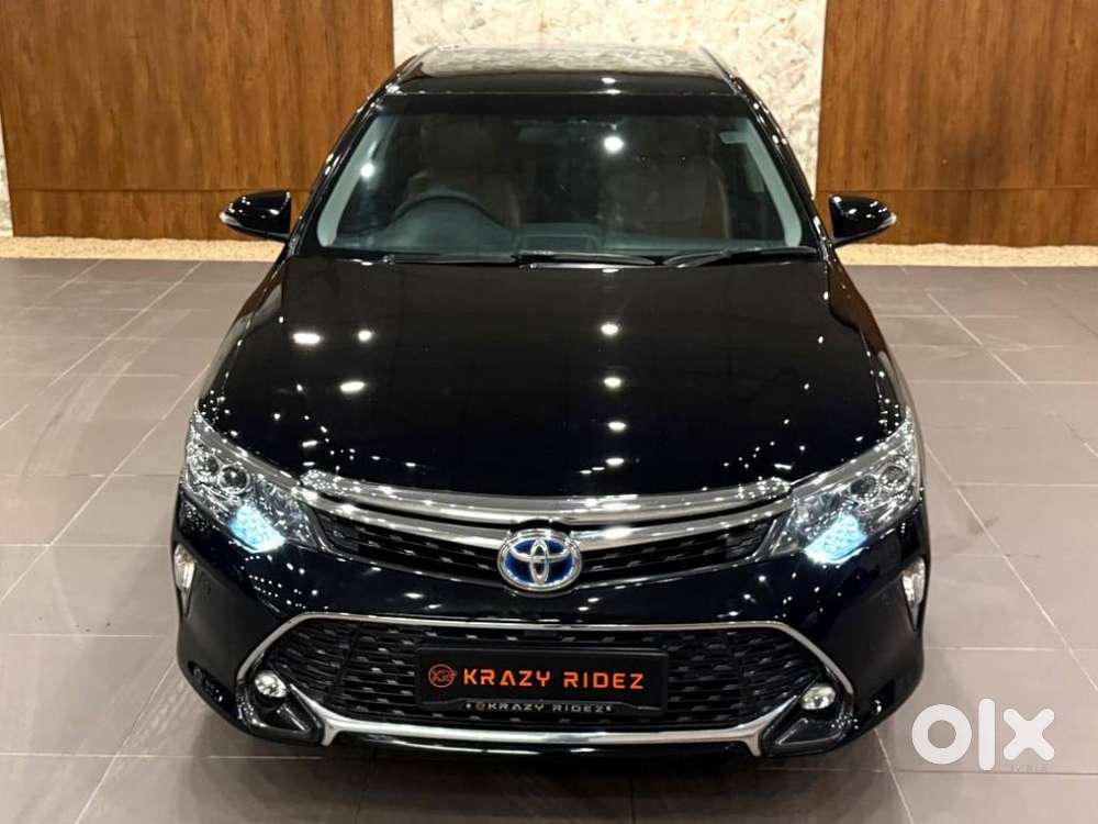 Toyota Camry Hybrid, 2018, Petrol