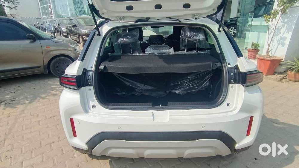 Toyota Urban Cruiser Taisor V 1.0 Petrol At, 2024, Petrol