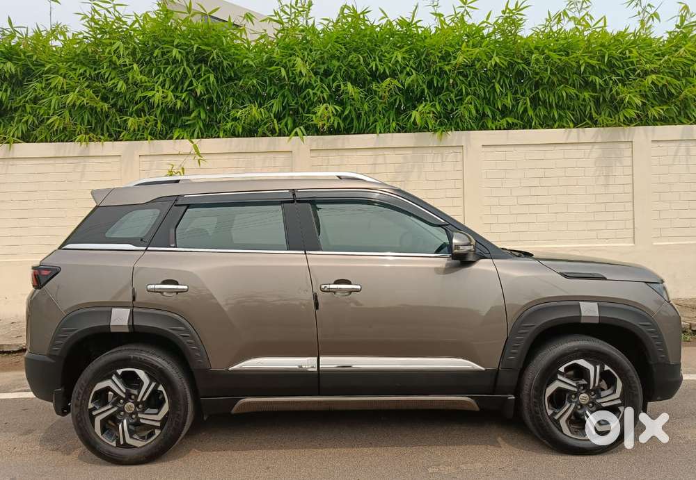 Maruti Suzuki Brezza 1.5 Vxi Smart Hybrid, 2022, Petrol