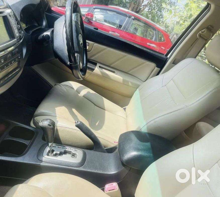 Toyota Fortuner 3.0 4x2 Automatic, 2014, Diesel