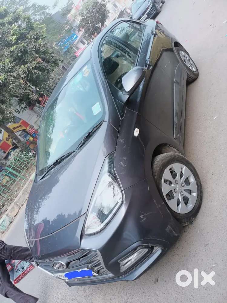 Hyundai Xcent 2017 Cng /petrol
