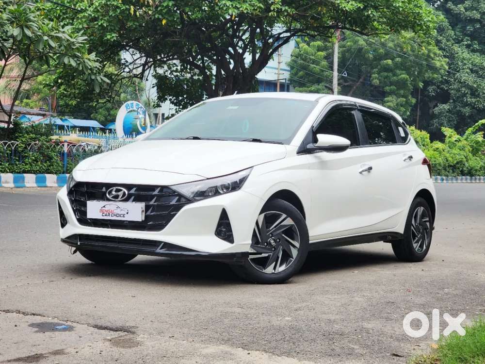 Hyundai I20 Asta (o) 1.2 Mt, 2022, Petrol