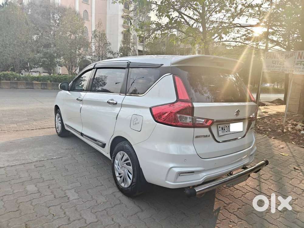 Maruti Suzuki Ertiga 1.5 Vxi, 2022, Petrol