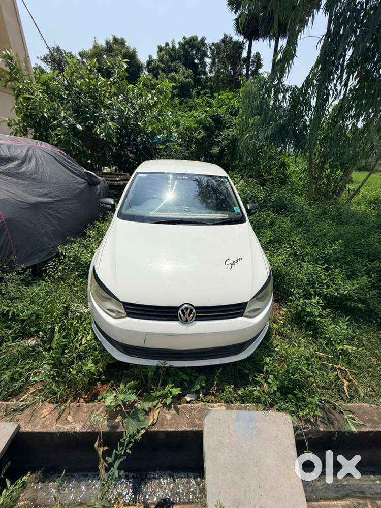 Volkswagen Vento Petrol Manual 2012