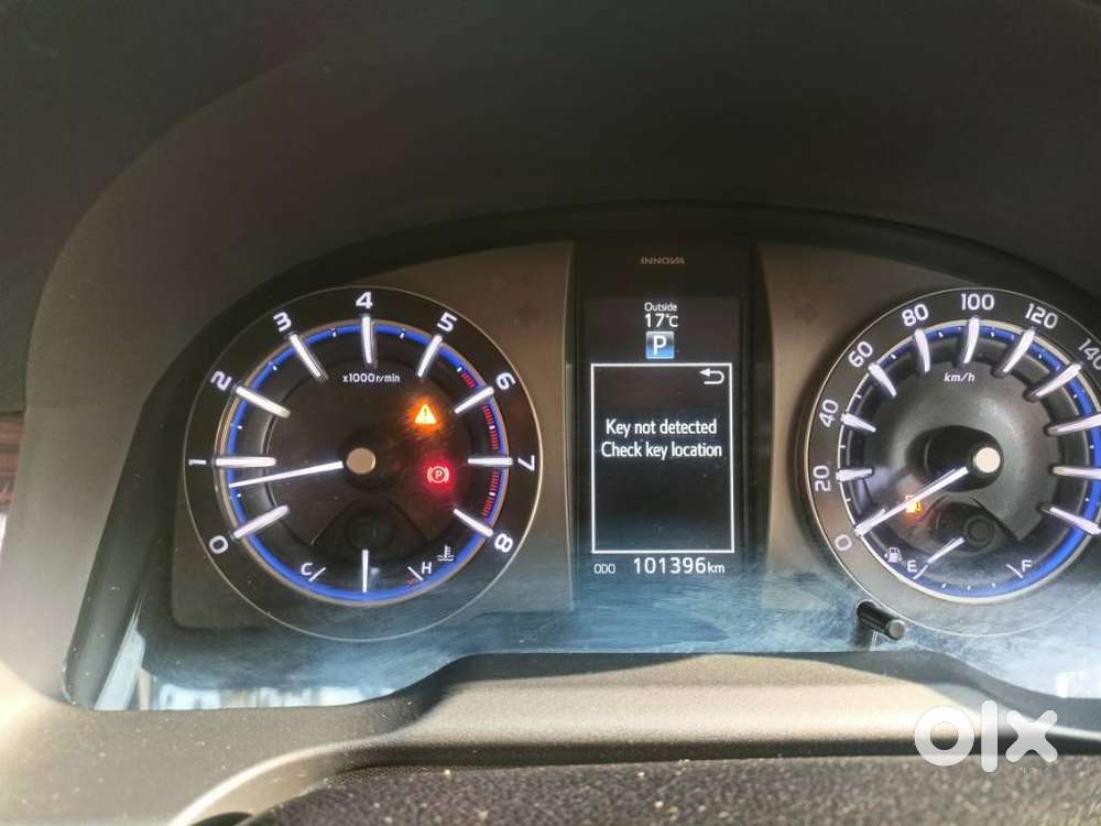 Toyota Innova Crysta 2.7 Zx At, 2016, Petrol