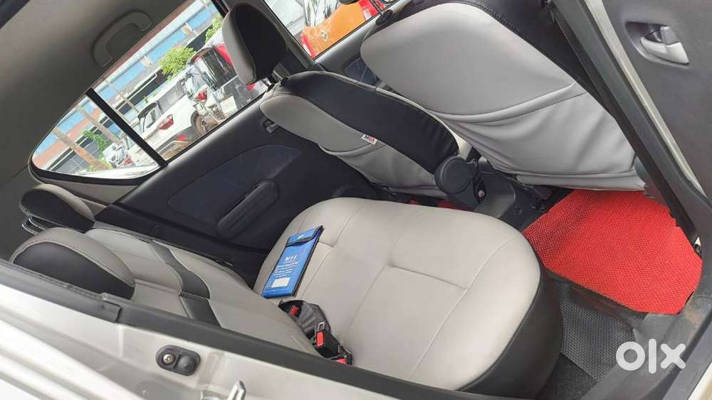 Maruti Suzuki Ritz Vxi, 2012, Petrol