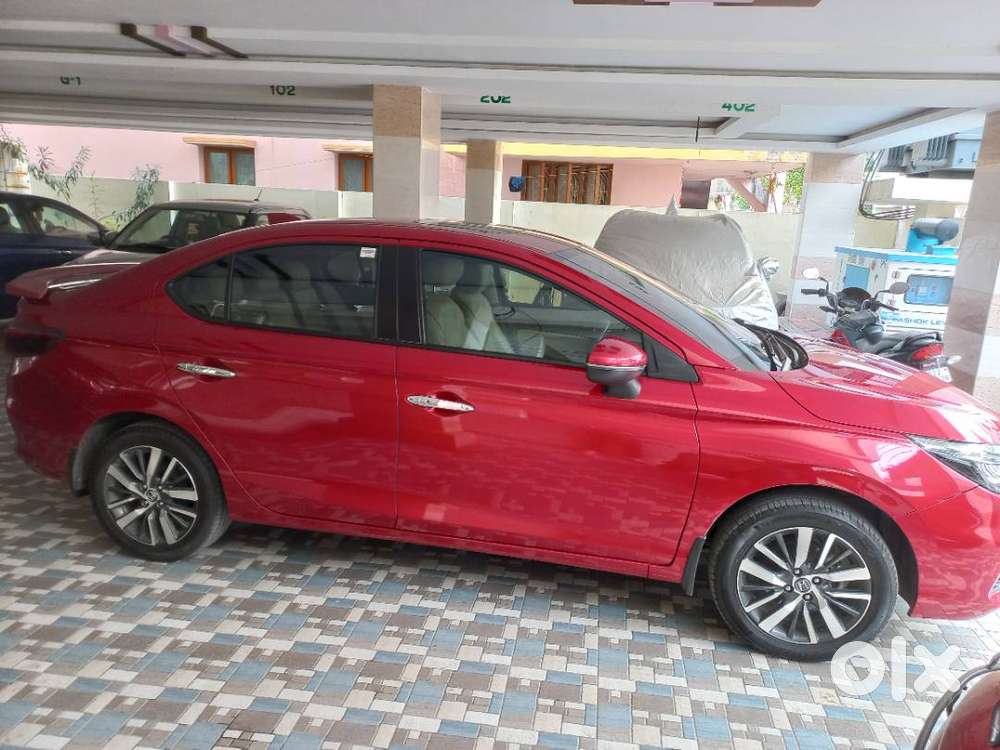 Automatic Honda City 2022 Petrol 95000 Km Driven 1st Owner