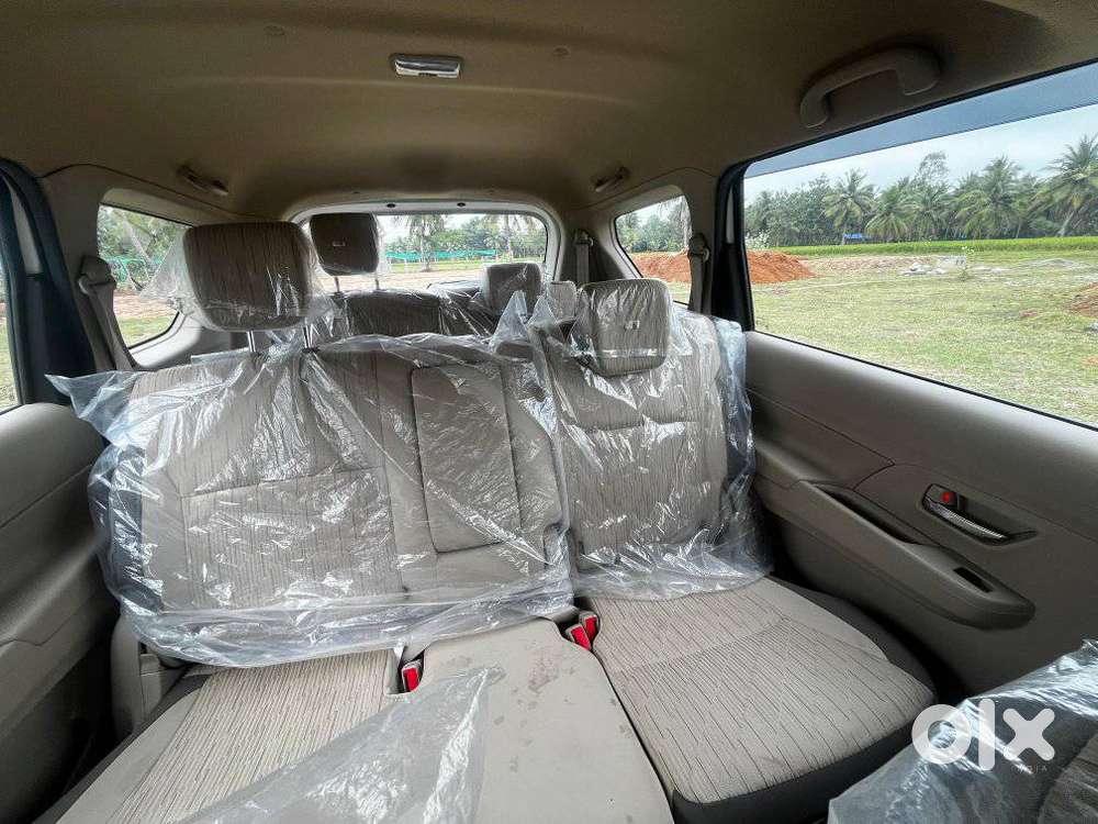 Toyota Rumion V At, 2025, Petrol