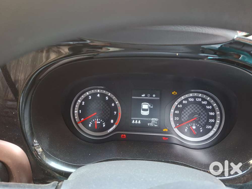 Hyundai Aura 1.2 Sx Cng, 2026, Cng & Hybrids