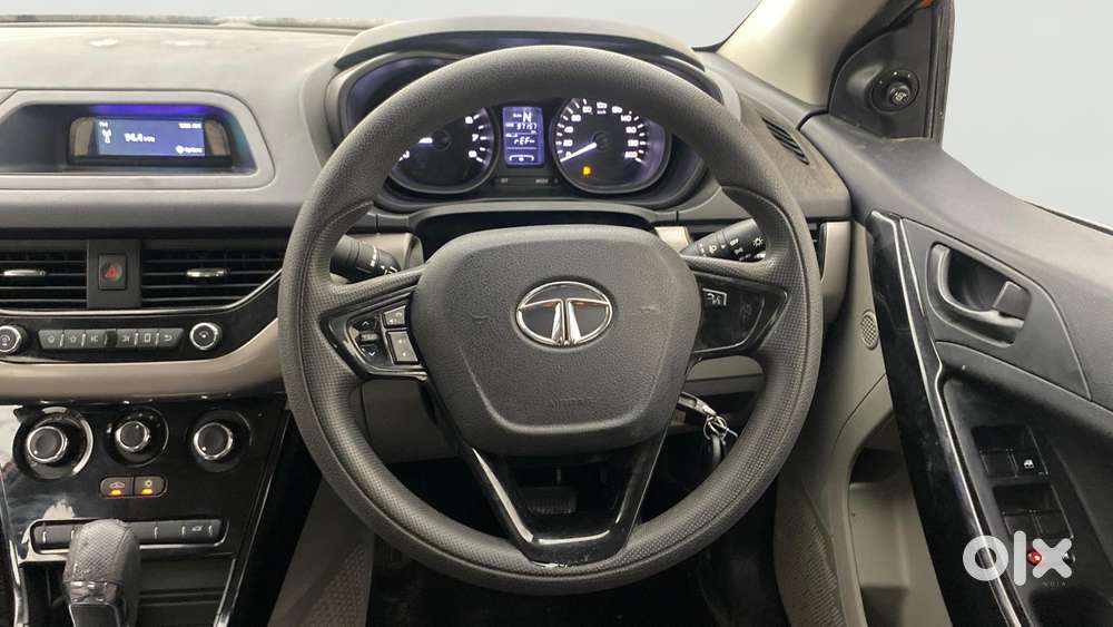 Tata Nexon 1.2 Revotron Xma, 2019, Petrol