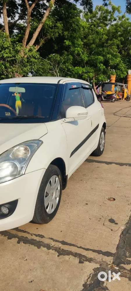 Maruti Suzuki Swift 2012