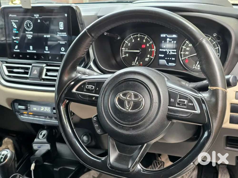 Toyota Glanza Top Model 2024 Under Company Warranty