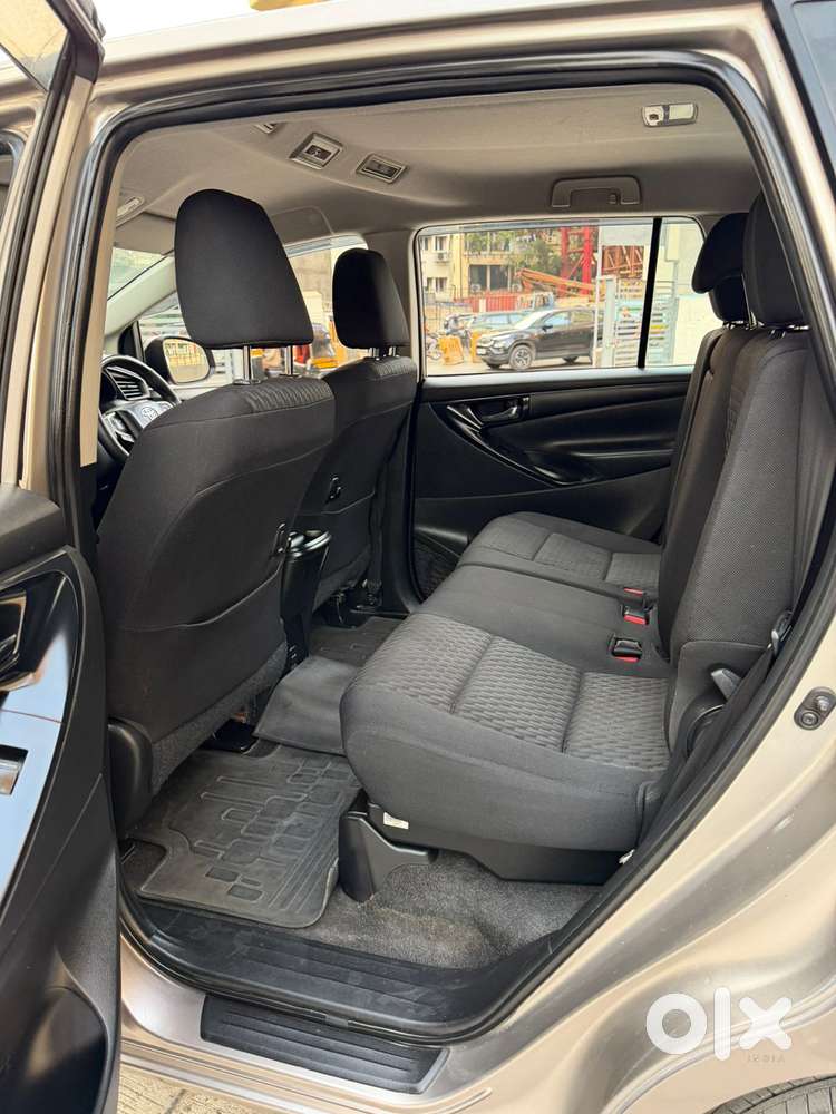 Toyota Innova Crysta