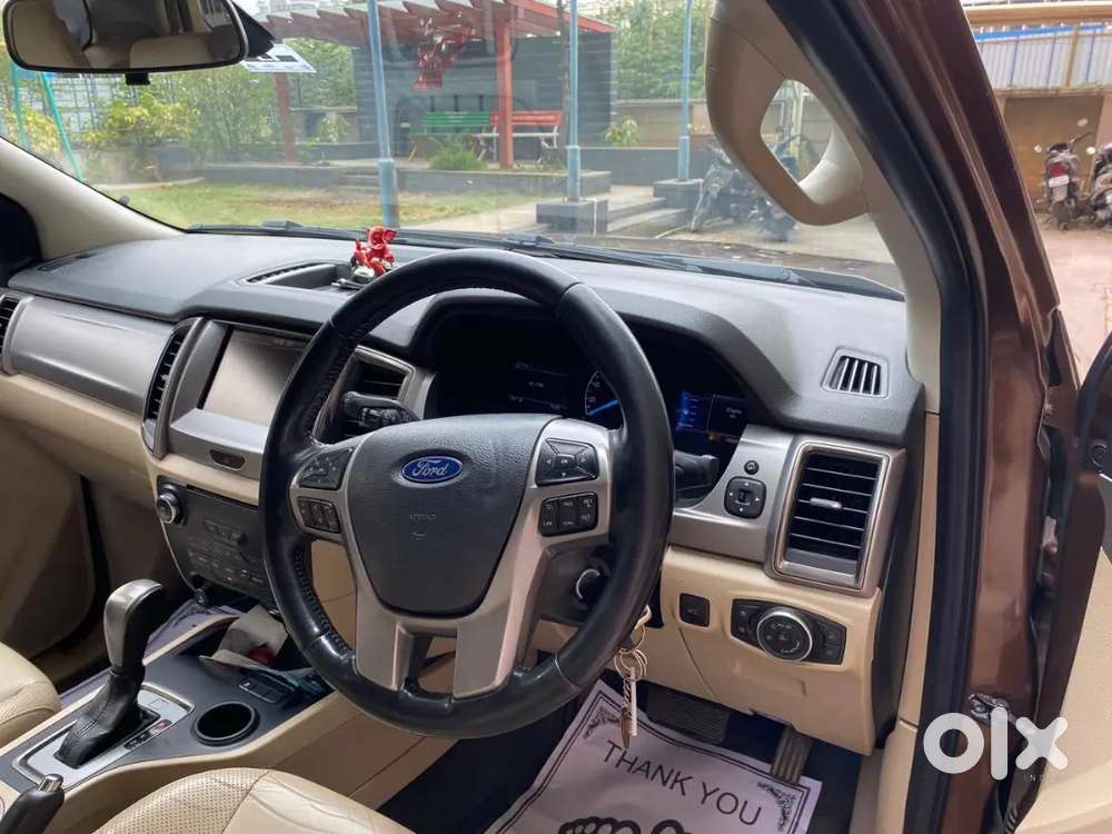 Ford Endeavour 2016
