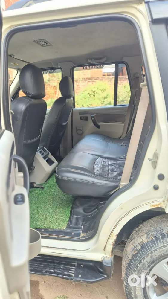 Mahindra Scorpio 2015 Diesel 210000 Km Driven